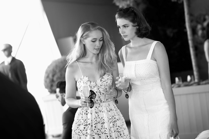 700065097 AJ 8896 D0FBF370A21B408BD16F1E32D6B90496